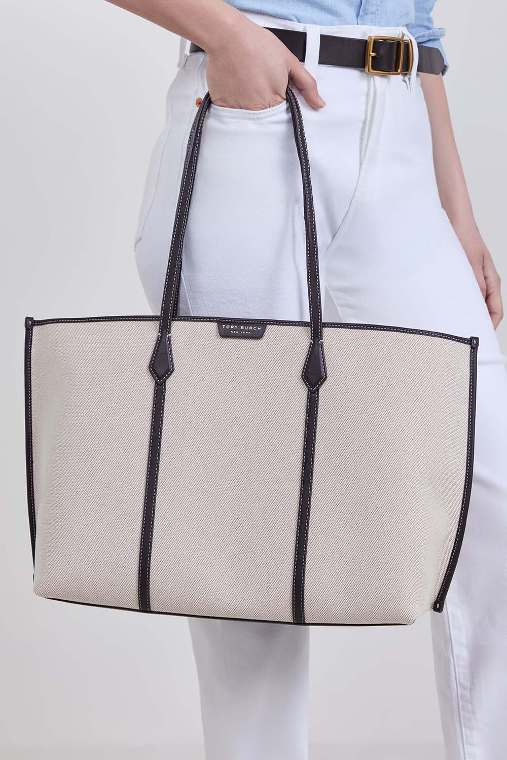 תמונת כל הלוק של תיק נשיאה לארג'